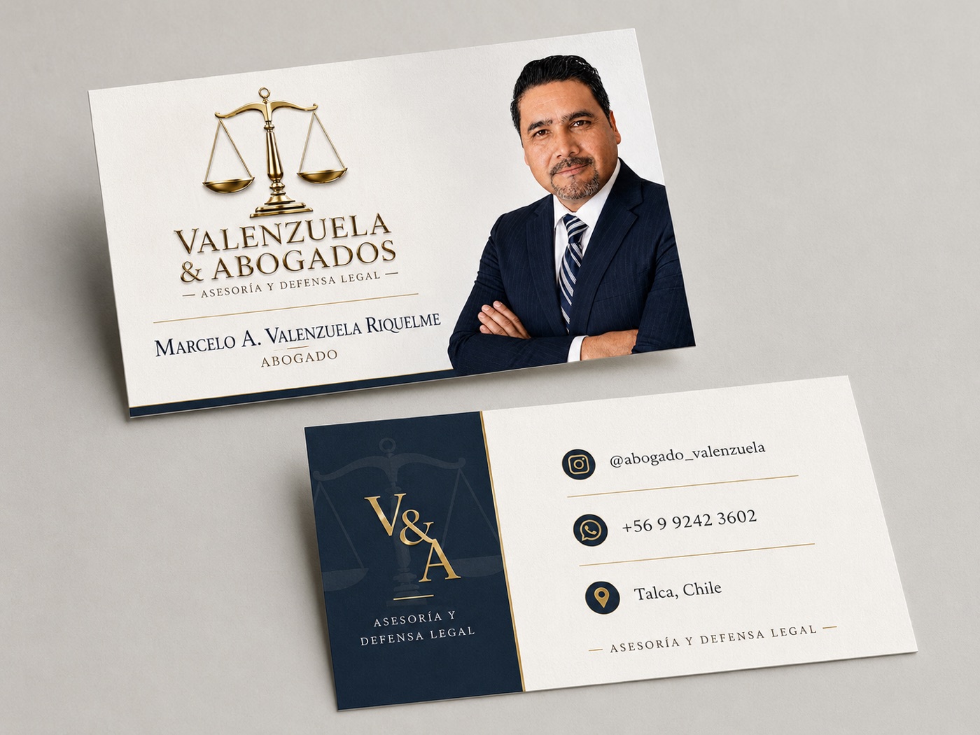 Tarjeta institucional de Valenzuela y Abogados