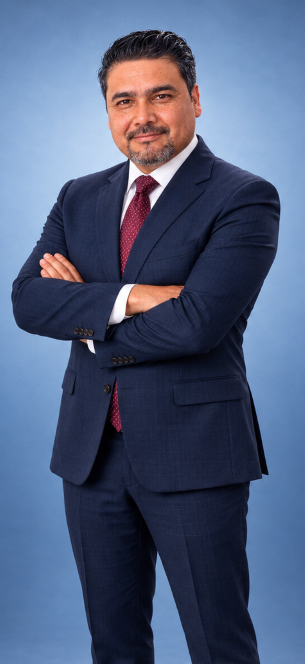 Retrato profesional del abogado Marcelo Valenzuela, director de Valenzuela & Asociados